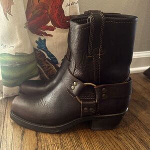 Frye dark brown pull on heeled harness moto booties size 7.5 excellent condition